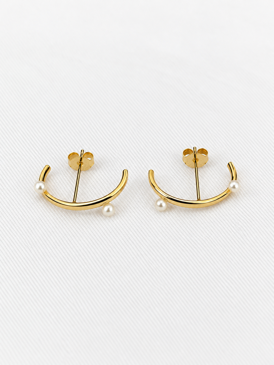 Brinco Ear hook pérolas