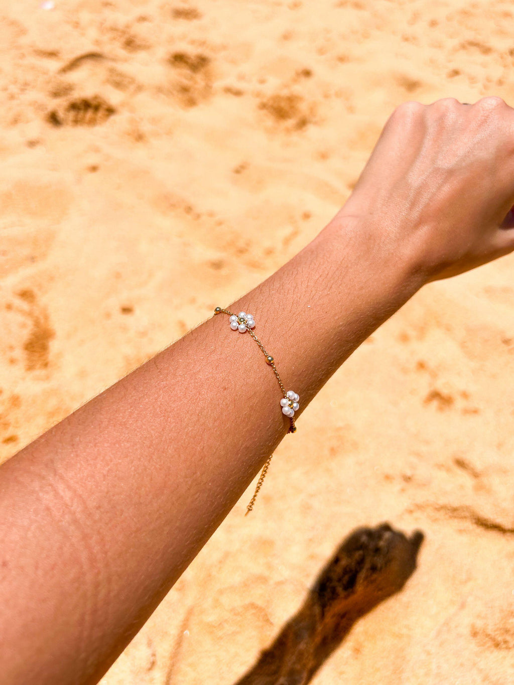 Pulseira Celine dourada