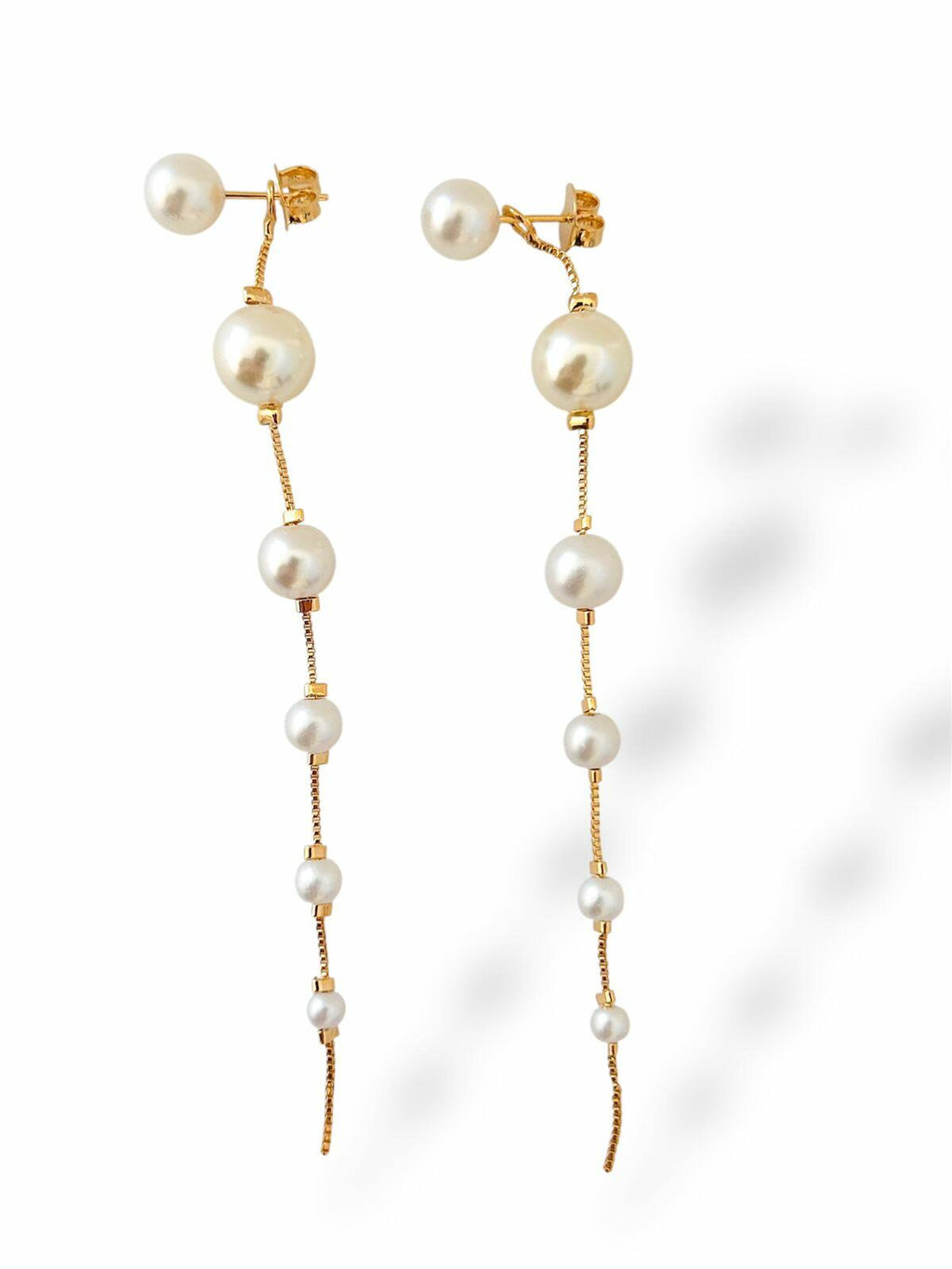 Brinco Cecile dourado